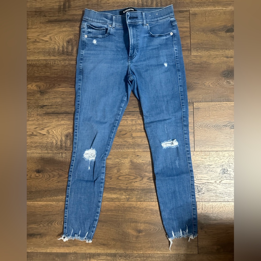 Women’s Express Skinny Jeans size 8 regular